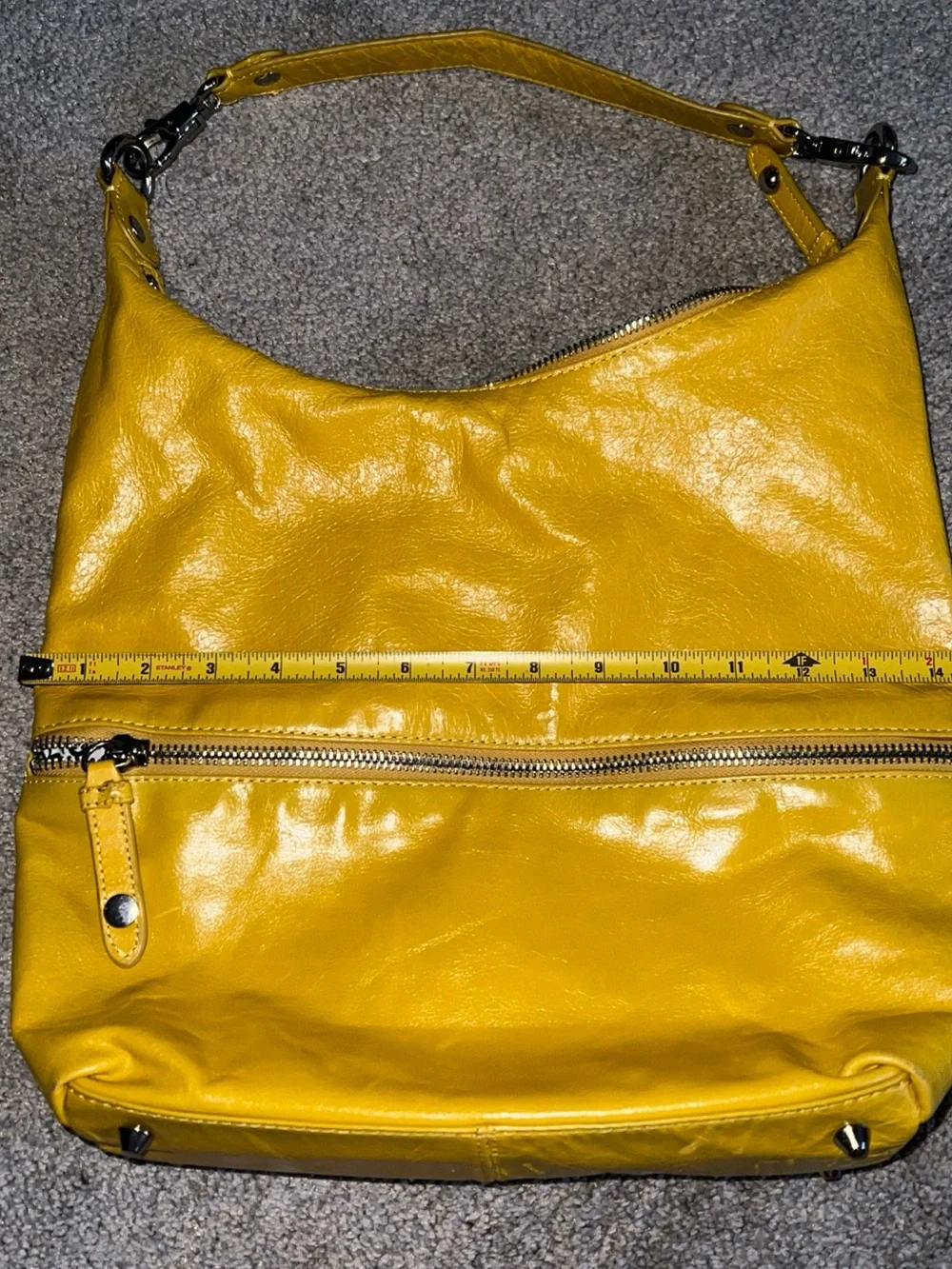 HOBO International Shoulder Bag Citrus Yellow Leather Outside Pocket Zip Closure - Picture 10 of 16